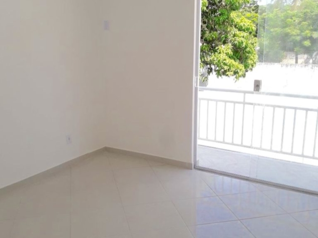 Residencial das Bromélias - Quarto 2 com Sacada